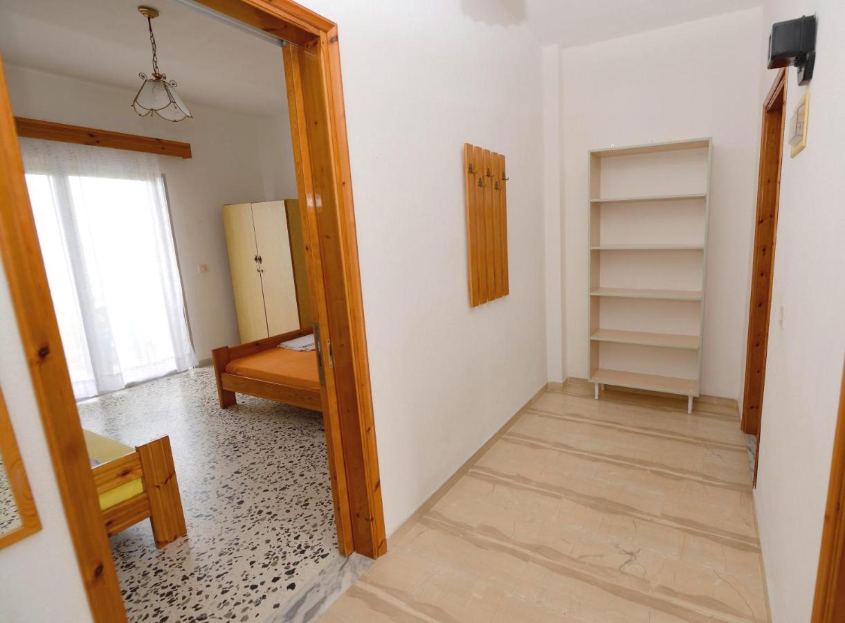 Apartments Ziogas Paralia Skotinis Exterior photo